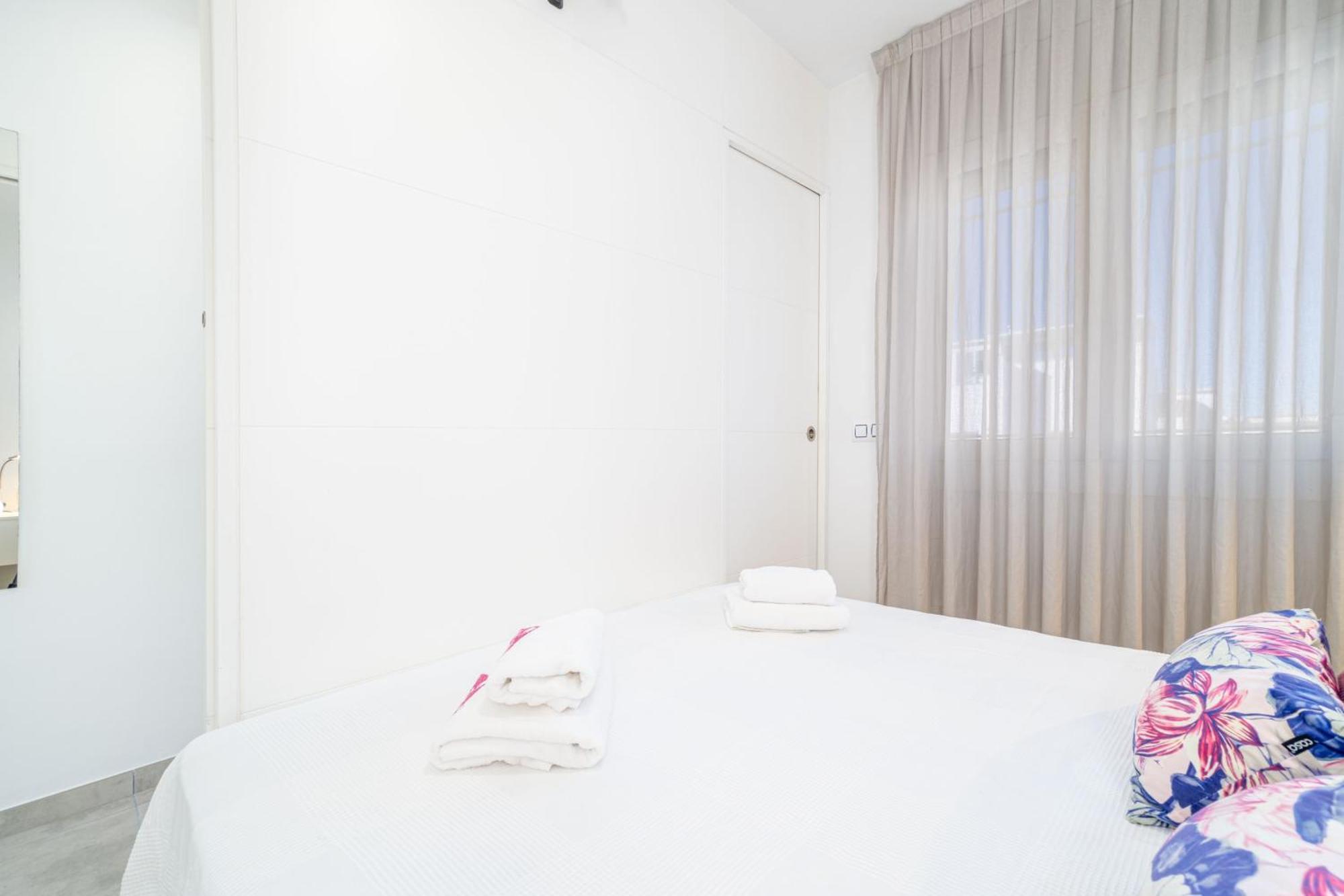 Apart-Rent Apartament Bahia 0023 Empuriabrava Buitenkant foto